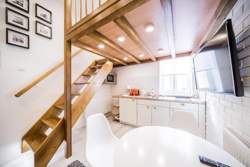Classic duplex studio image 3