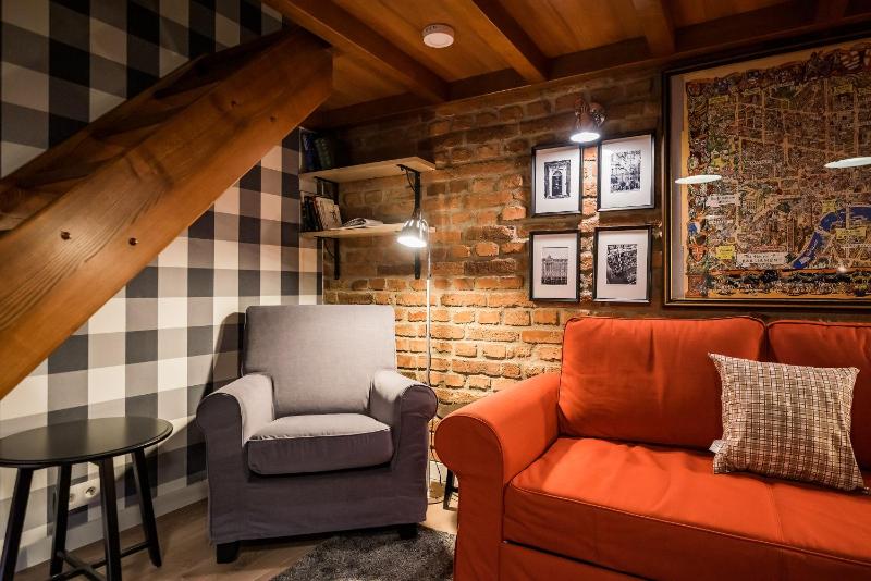 Superior duplex studio image 4