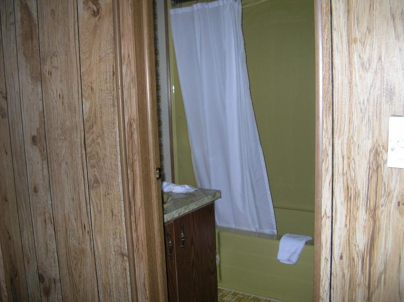 Double Room with Two Double Beds image 2