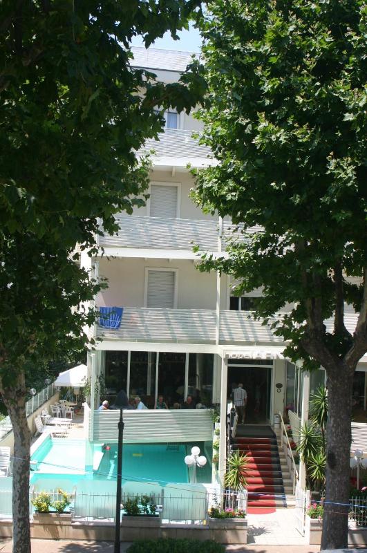 Hotel Arno - image 34