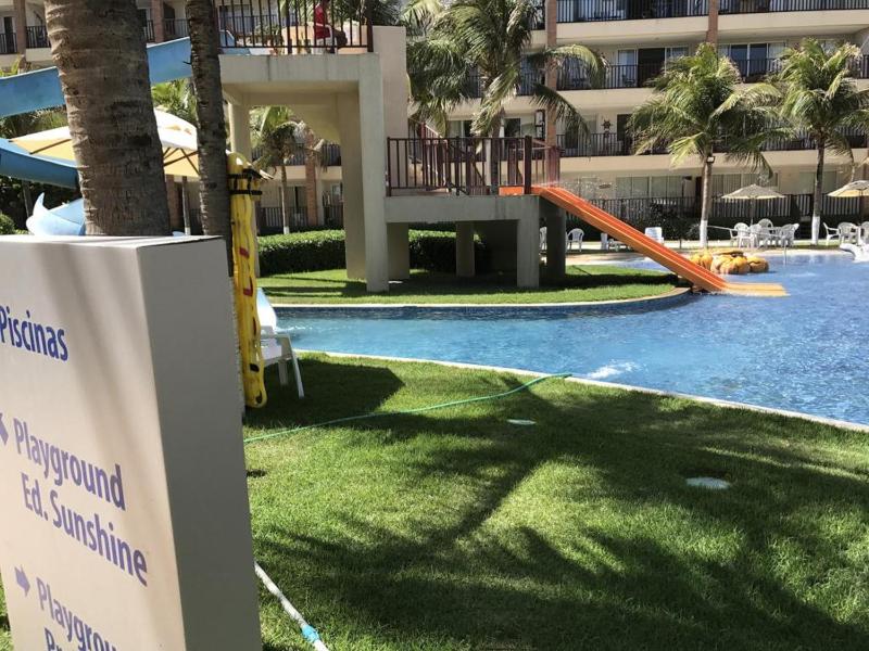 Apartamento Completo no Beach Living Porto das Dunas - Apto Luxo - image 20