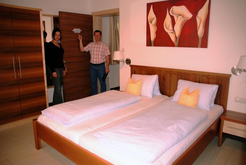 Double Room with Balcony image 1