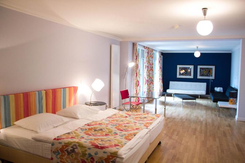 das HOTEL in München - image 1