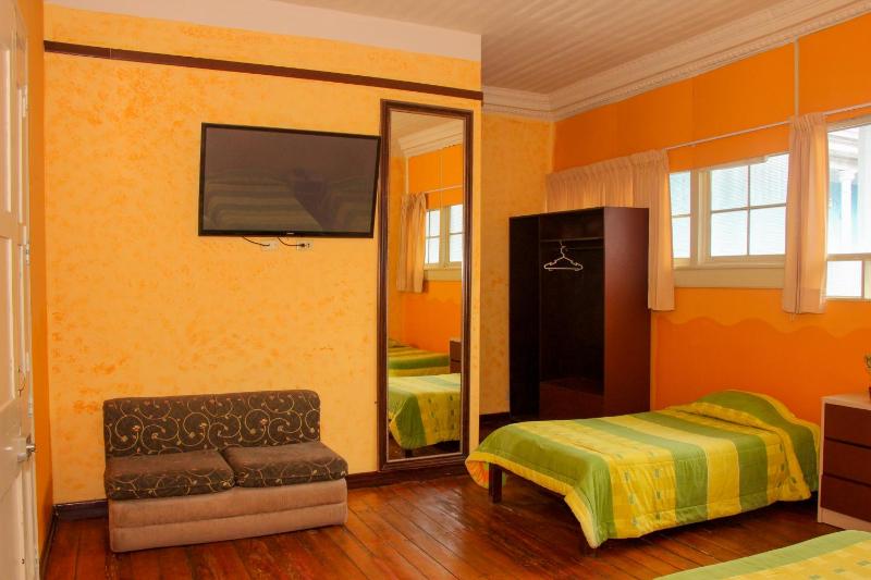 Hostal Los Balcones de Moral y Santa Catalina - image 12