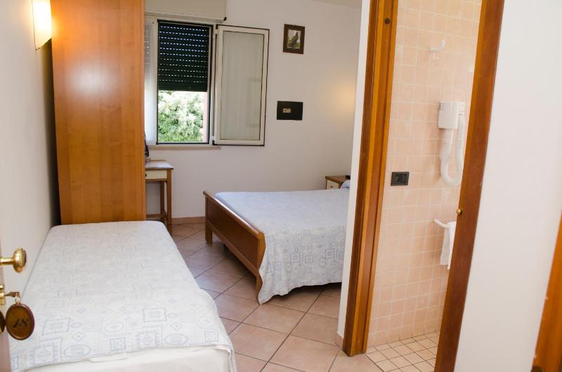Triple Room image 1