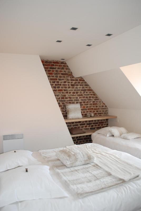 Deluxe Double or Twin Room with Garden View image 2