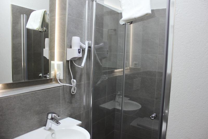 Triple Room image 3