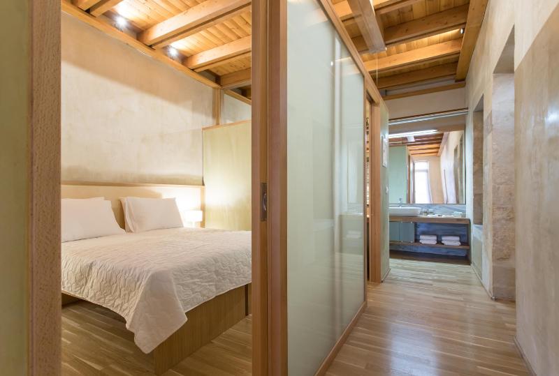 Polixeny's Suites - image 42