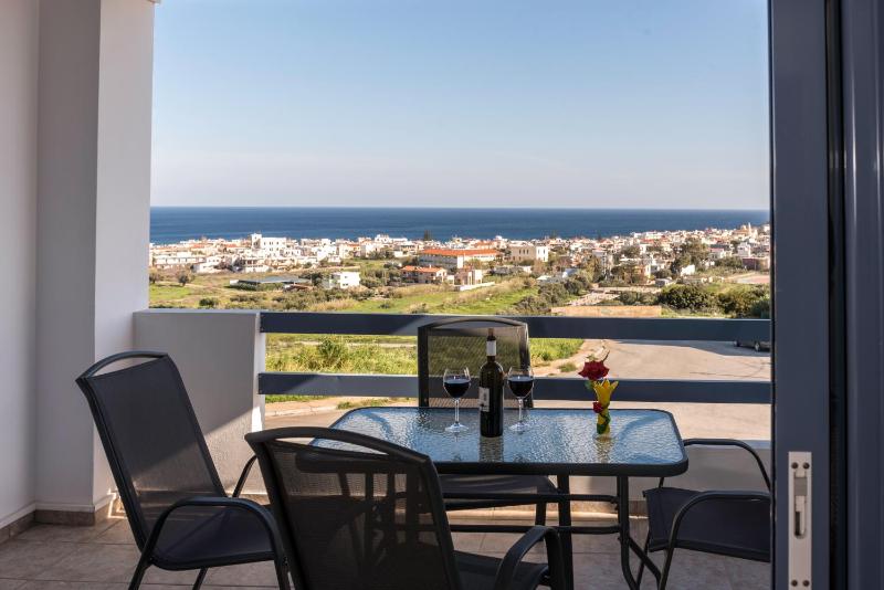 Apartment with Sea View image 2