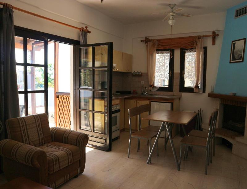 Apartment with Garden View image 4