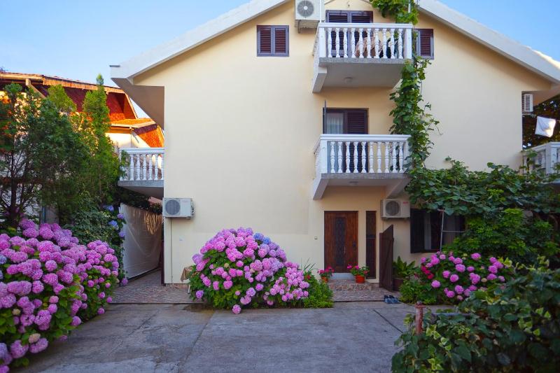 Two-Bedroom Apartment with Terrace (4 Adults) image 2