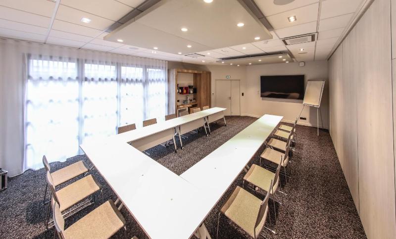 Ibis Styles Clermont-Ferrand Republique - image 6