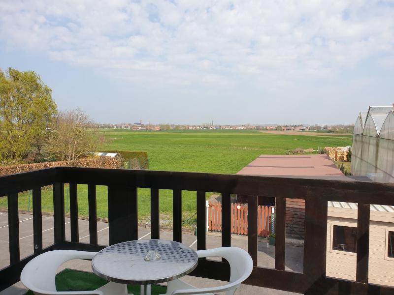 Double Room with Balcony image 2