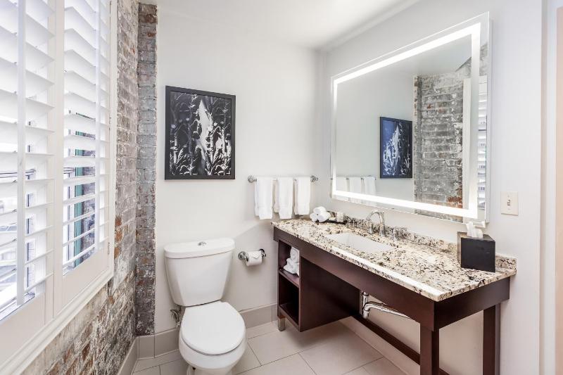 King Suite image 3