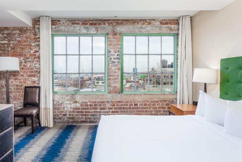 King Suite image 4