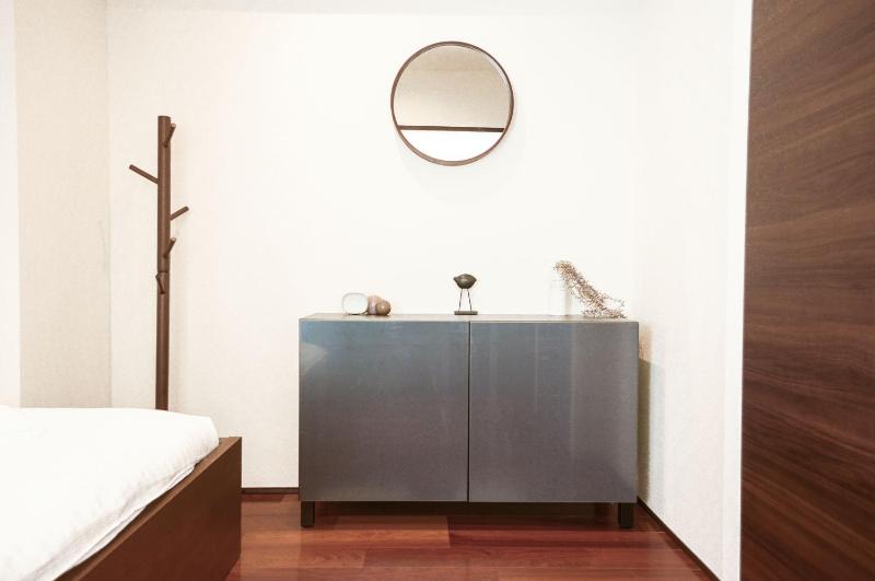 Dash Living Tsukiji - image 8