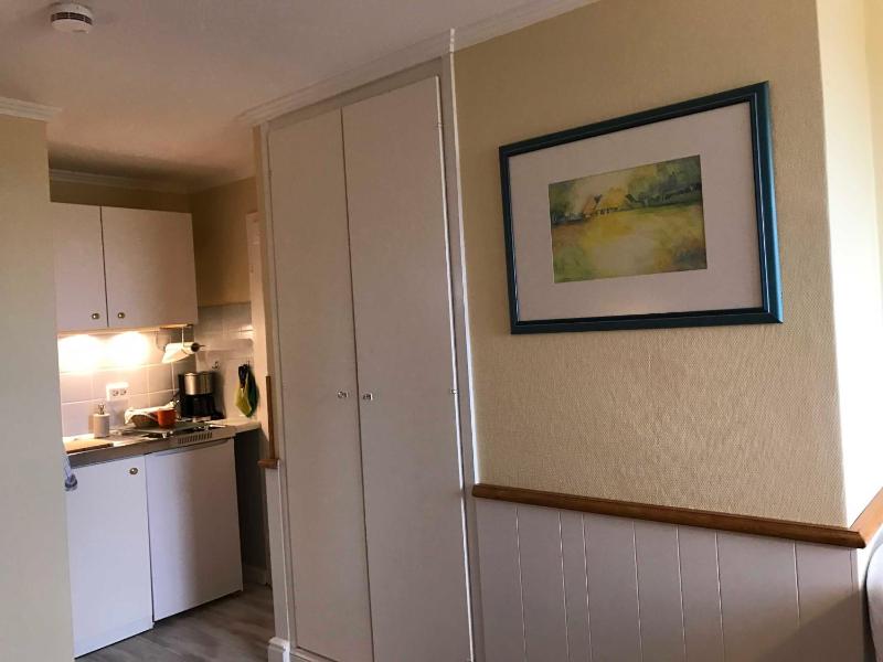 Double Room with Shower image 2