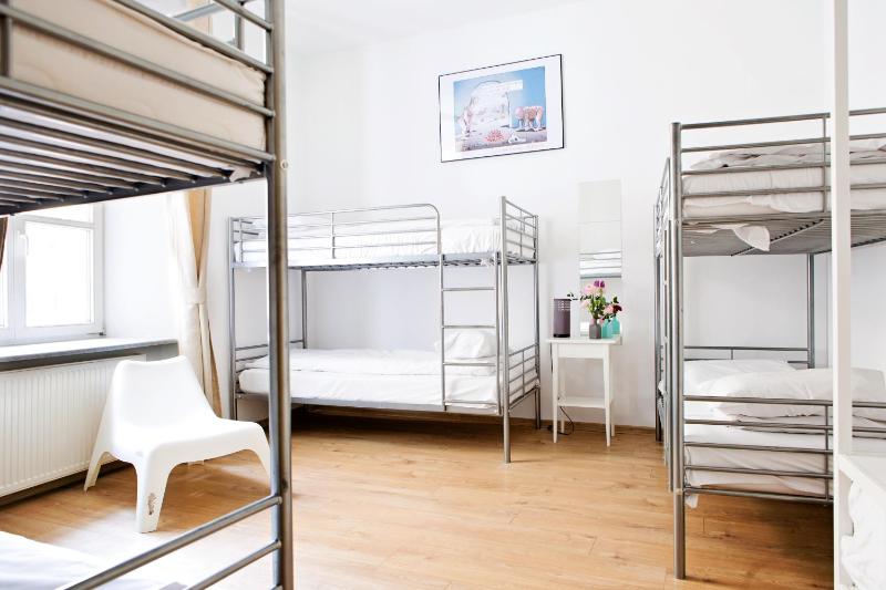 Hostel Królewska - image 4