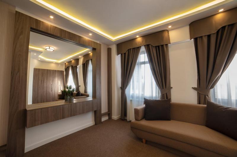 Apartment image 2
