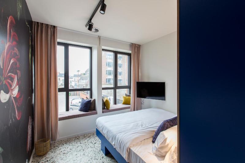 YUST Antwerp - image 8