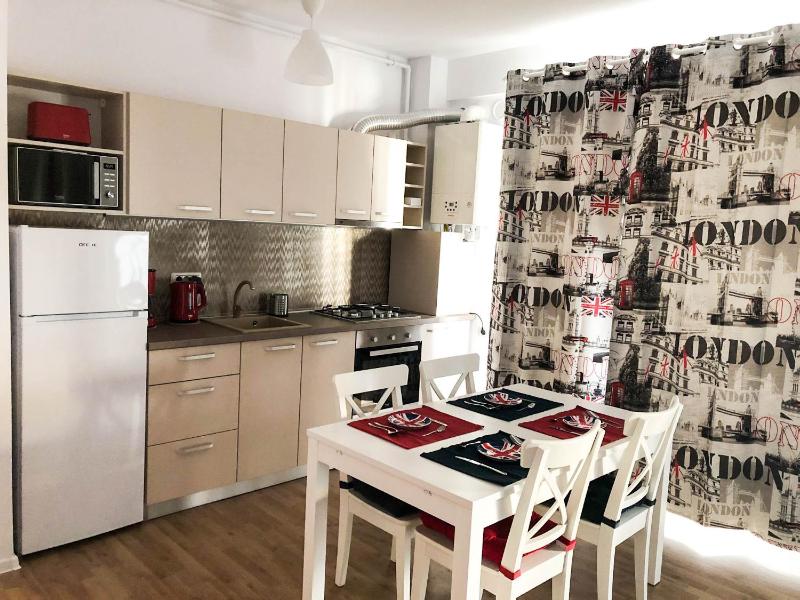 Apartment with Sea View image 3