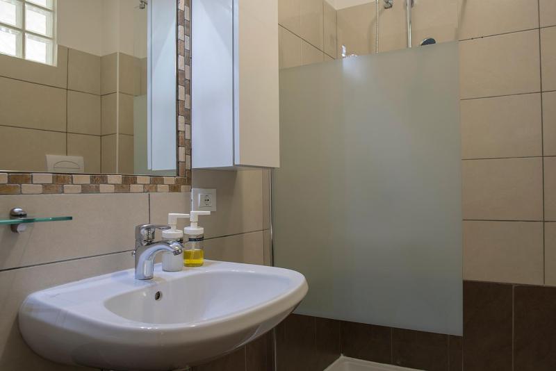 Green Residence - image 50