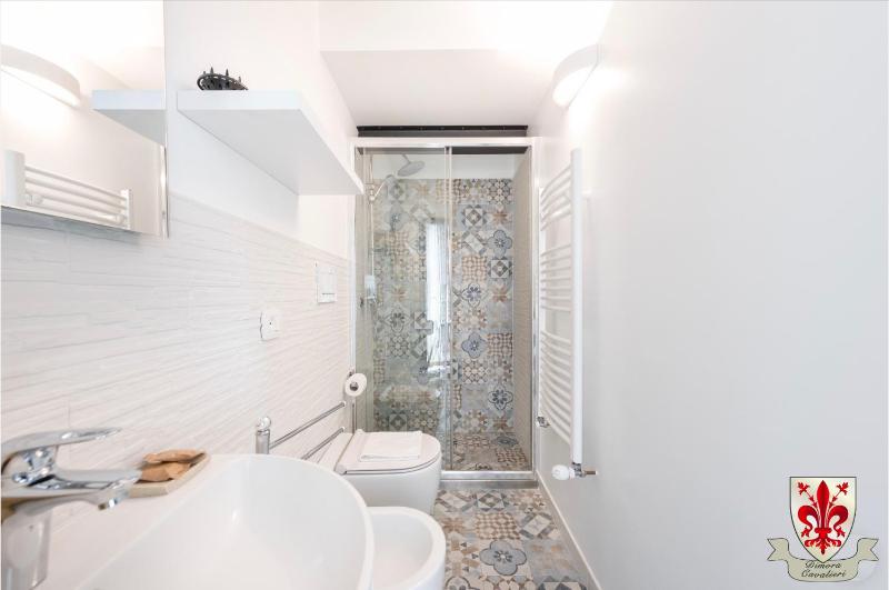 Deluxe Double Room (2 Adults + 1 Child) image 3