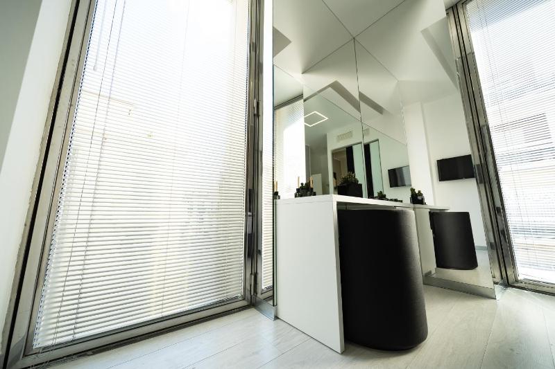 White Rooms - image 25
