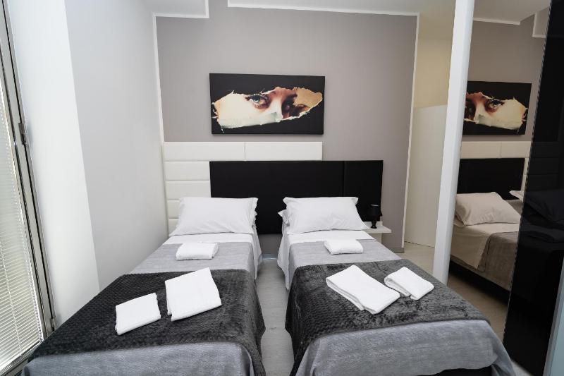 White Rooms - image 16