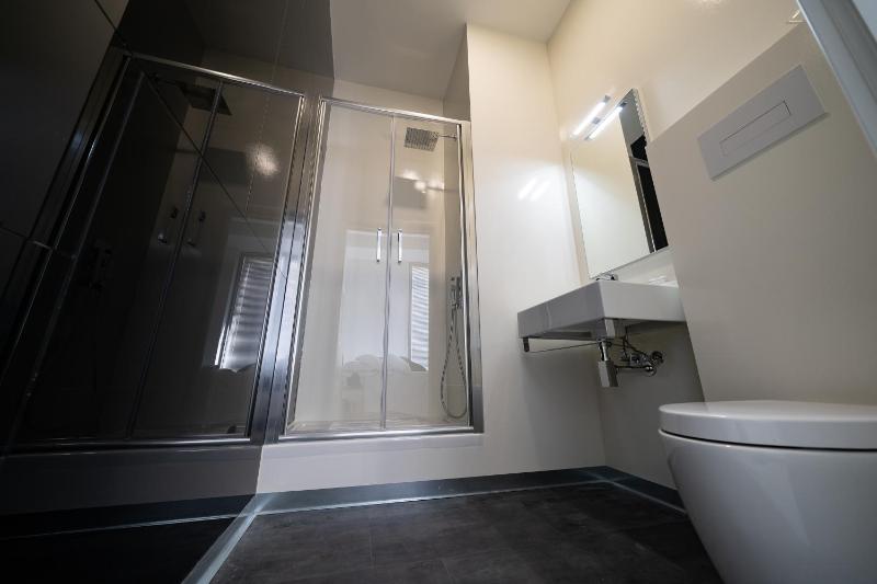 White Rooms - image 34