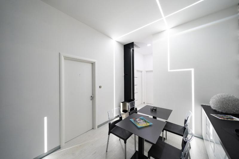 White Rooms - image 35