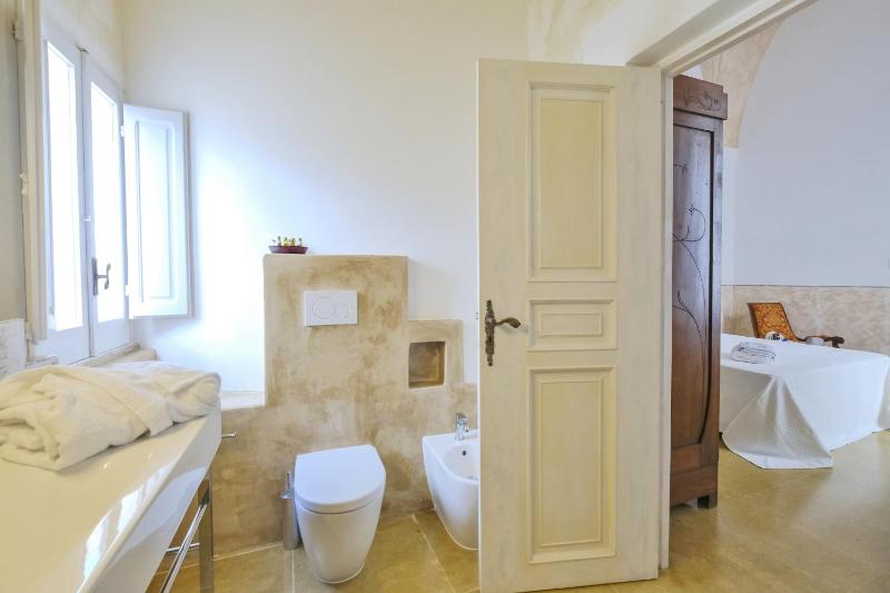 Superior Suite image 3