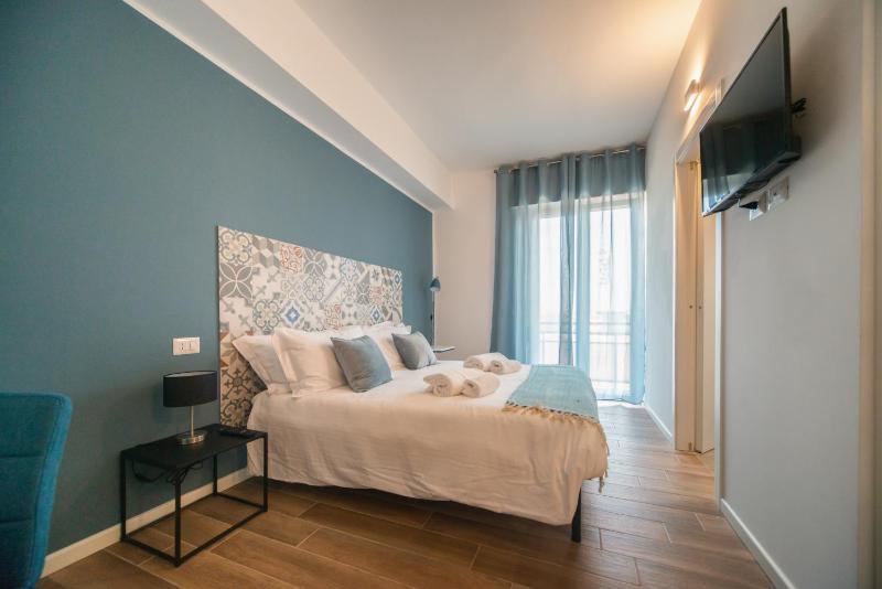 Double Room image 2