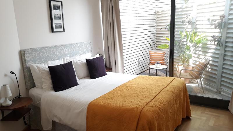 Calcada Guesthouse - image 30