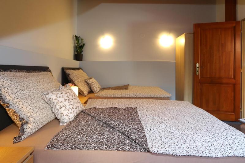 Apartment image 2