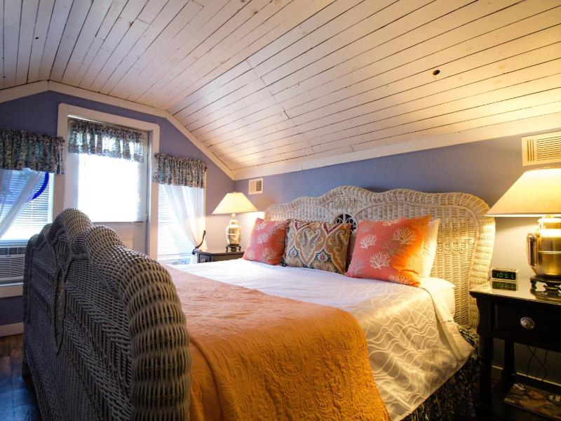 Tybee Island Inn Bed & Breakfast - image 15