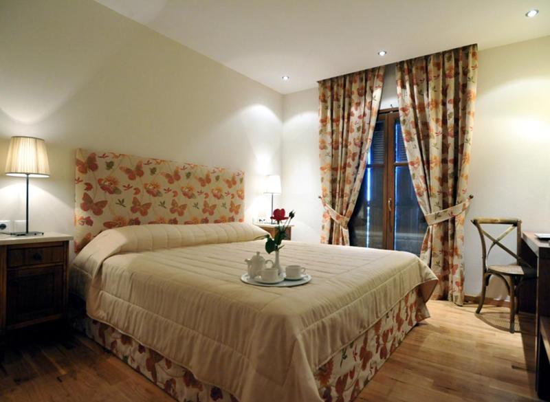 Two-Bedroom Suite image 1