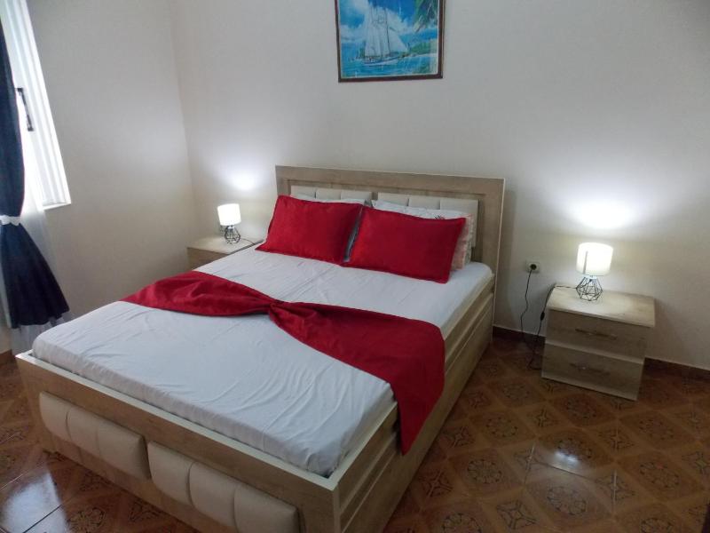 Apartment Dejvi - image 1