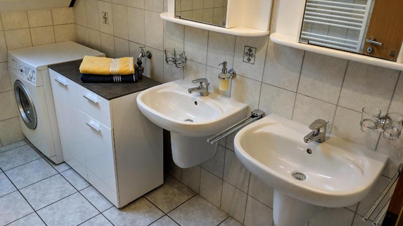 Apartment image 4