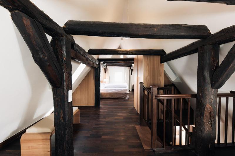 Suite image 3