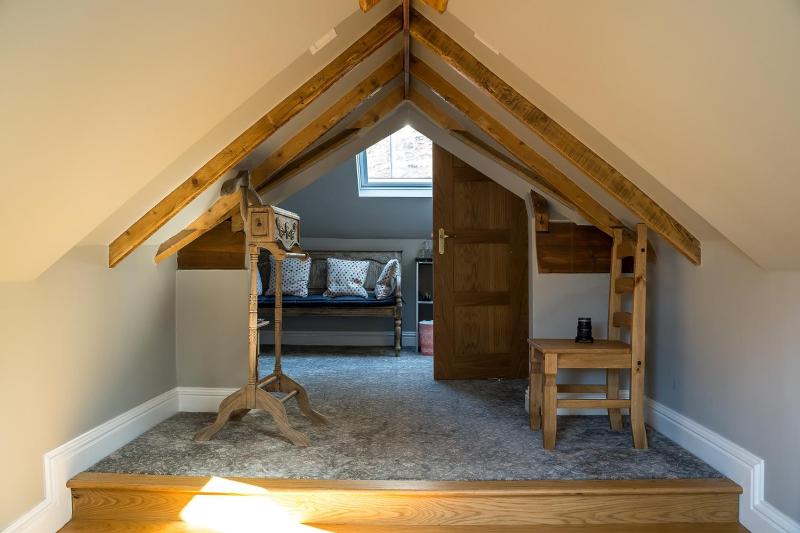 Deluxe Double Room image 3