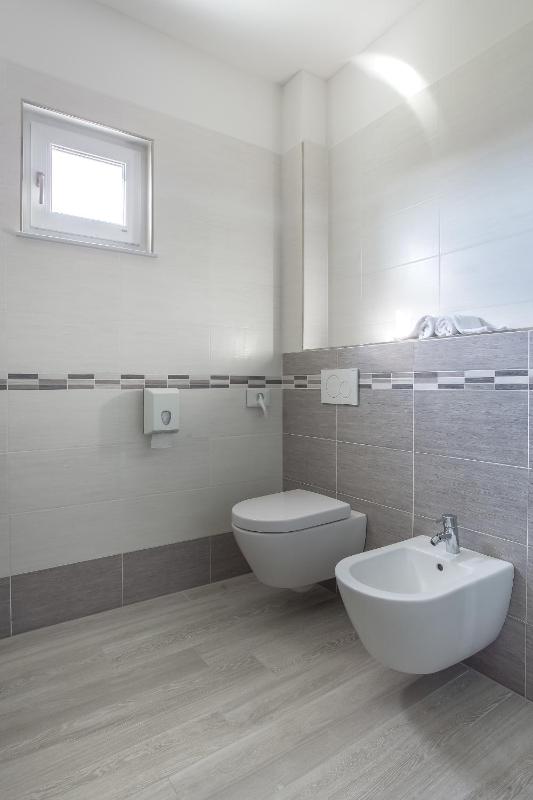 Double Room with Private Bathroom image 1