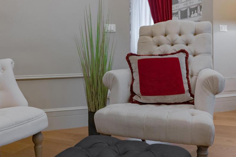 Apartments Florence - Teatro Luxury - image 5