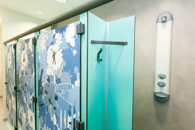 Quadruple Room with Shared Bathroom image 4