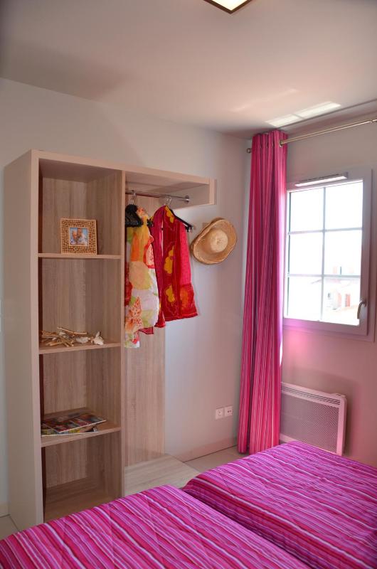 Small Duplex House (6-8 Adults) image 4