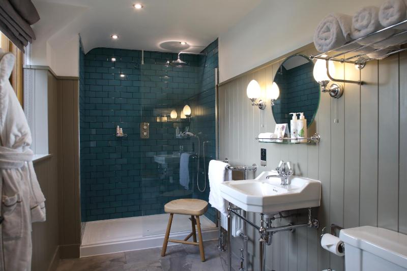 Standard Double or Twin Room image 3