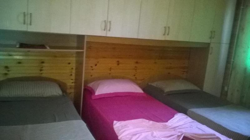 Triple Room with Bathroom image 3