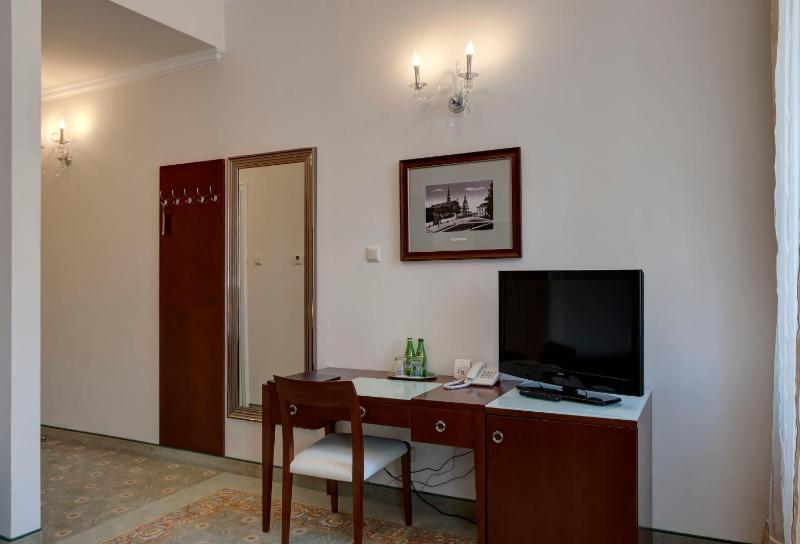 Hotel Willa Hueta - image 20