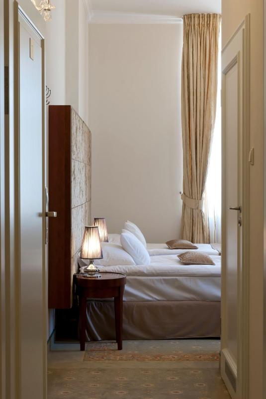 Hotel Willa Hueta - image 19