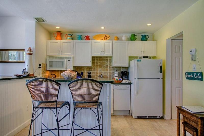 One-Bedroom Apartment image 3